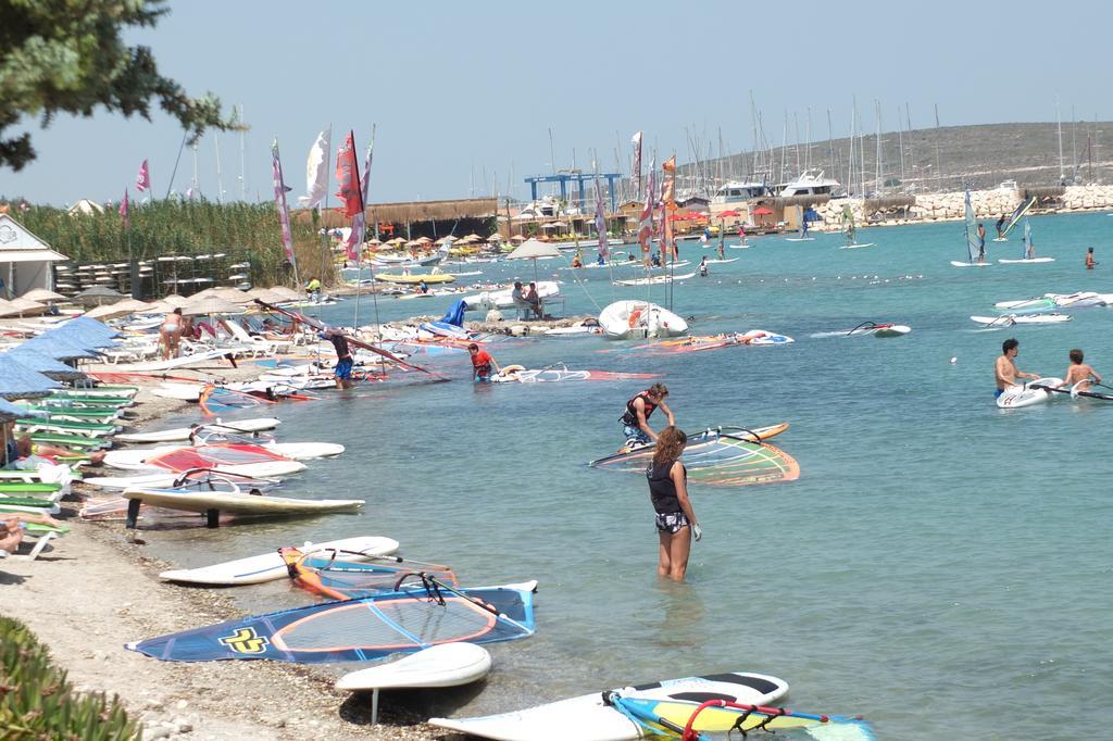 ألاتشاتي Lapis Port Surf Hotel المظهر الخارجي الصورة