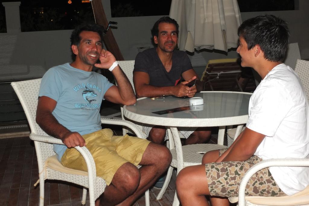 ألاتشاتي Lapis Port Surf Hotel المظهر الخارجي الصورة